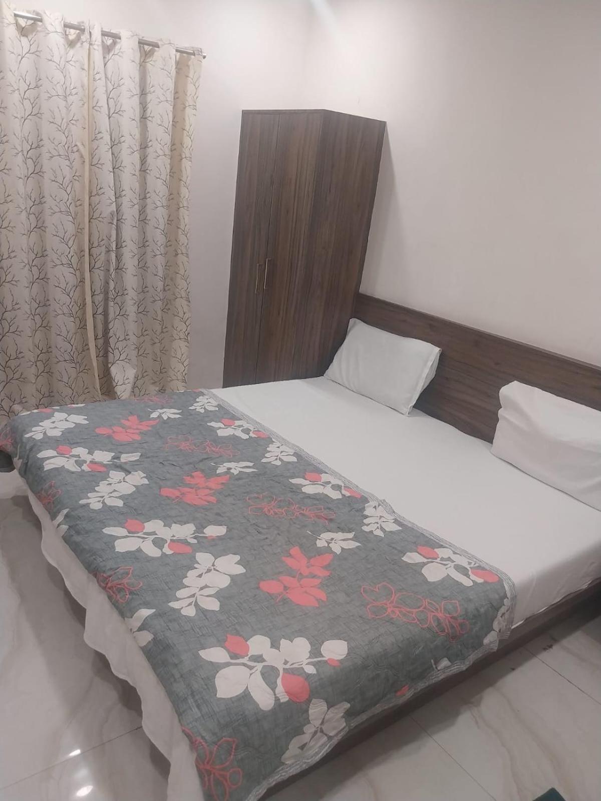 Hotel Rovers Inn 阿姆利则 外观 照片