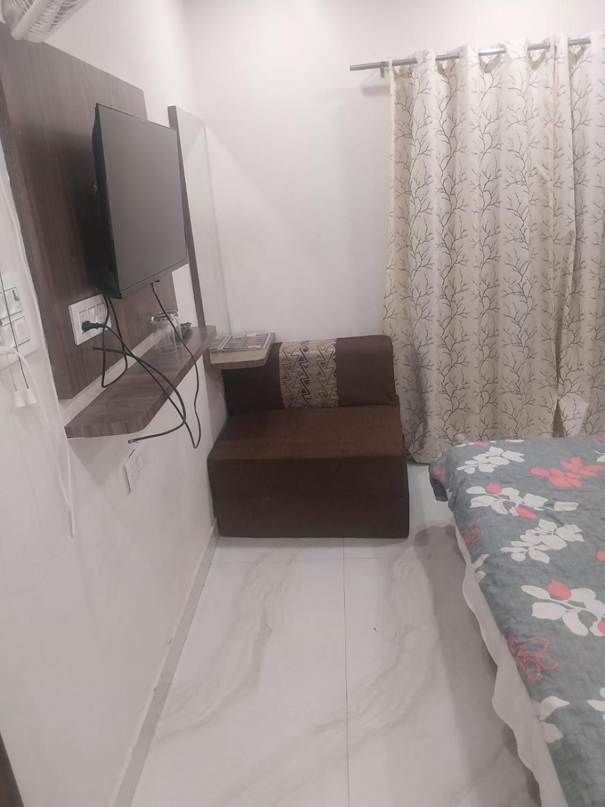 Hotel Rovers Inn 阿姆利则 外观 照片