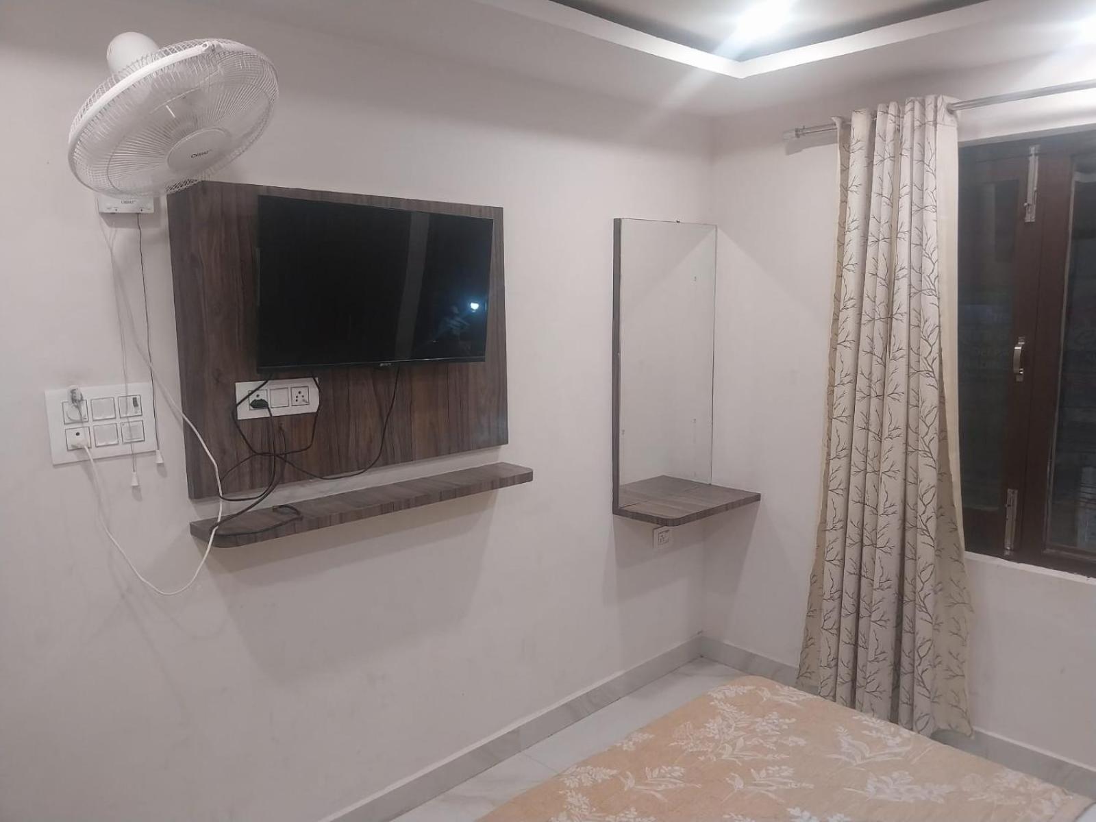 Hotel Rovers Inn 阿姆利则 外观 照片